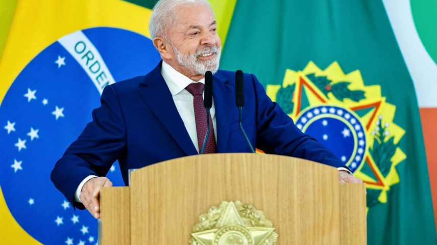 O presidente da República, Luiz Inácio Lula da Silva, durante entrevista no Palácio do Planalto, em Brasília - 18/12/2025 (Foto: Ricardo Stuckert/PR)
