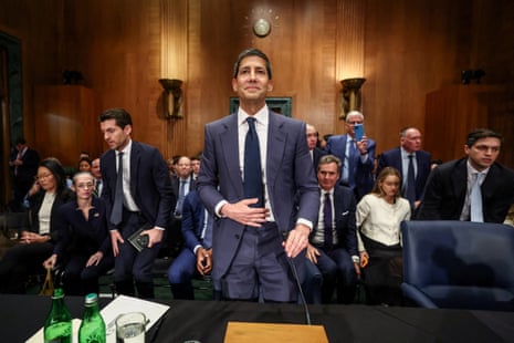 Senado dos EUA deve confirmar Kevin Warsh como próximo presidente do Fed