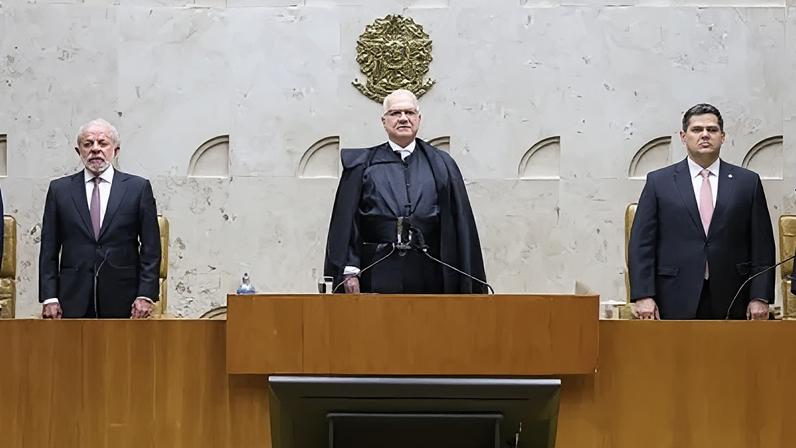 Luiz Inácio Lula da Silva, Edson Fachin e Davi Alcolumbre em sessão de abertura do ano judiciário de 2026, no STF (Supremo Tribunal Federal), Brasília