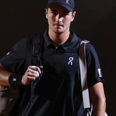 João Fonseca vence Djokovic e reforça apelo global