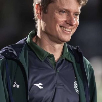 Seabra critica o Santos após vitória do Coritiba, circo armado pré-Copa