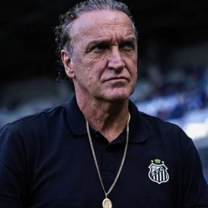 Torcedores do Santos mandam recado a Cuca após goleada