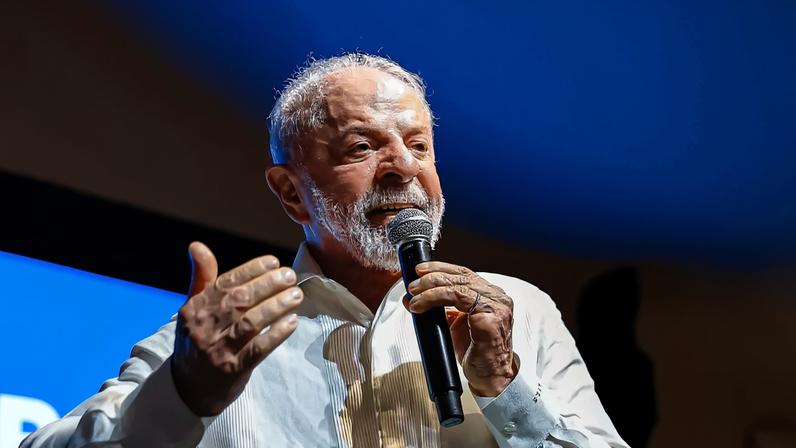 26.03.2026 - Presidente da. República, Luiz Inácio Lula da Silva, durante cerimônia de Abertura da Caravana Federativa do Rio de Janeiro, no Auditório Caminho Niemeyer. Niterói - RJ. Foto: Ricardo Stuckert/PR