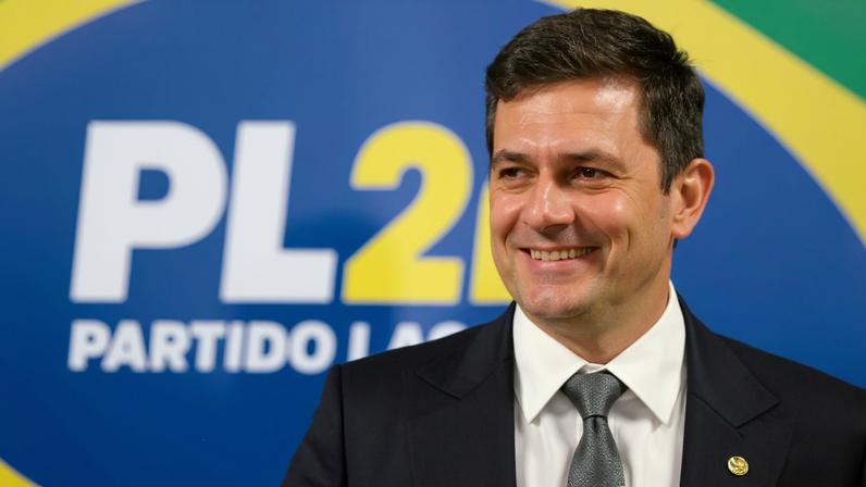 ALIANÇA - Sergio Moro: aproximação de Flávio fortaleceu o ex-juiz no Paraná (Beto Barata/PL/.)