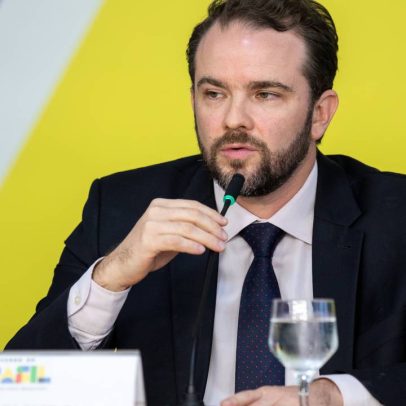 Oposição se posiciona em sessão sobre fim da escala 6×1 com o ministro da Fazenda