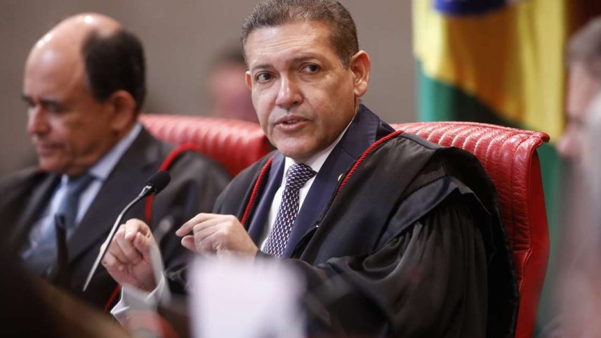 Nunes Marques sucederá Cármen Lúcia no comando do TSE