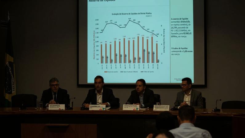 Colegiado divulgará relatórios mensais e plano anual para financiamento, com foco a estabilização em 10 anos. (Foto: Washington Costa/MF)