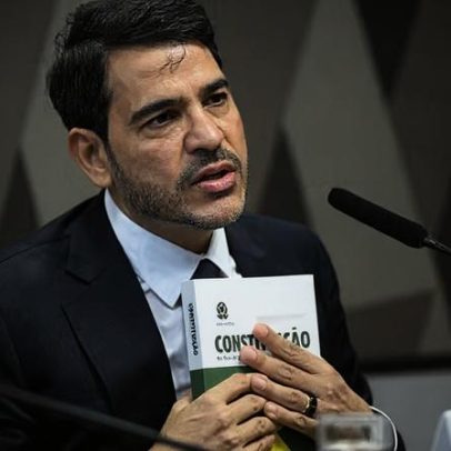 Messias avalia deixar a AGU após rejeição do STF, Lula pede que descanse