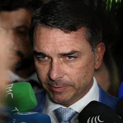 Wagner ironiza Flávio após diálogo com Vorcaro; Boulos defende cassação