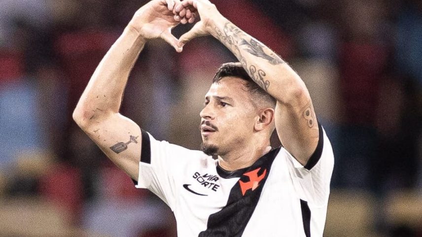 Hugo Moura comemora gol heroico de empate do Vasco contra o Flamengo (Foto: Matheus Lima/Vasco)