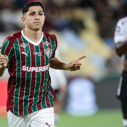 Fluminense bate Operário com gol de Savarino