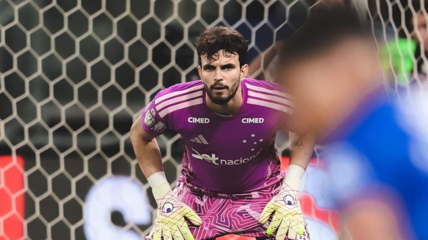 Otávio aponta Palmeiras x Cruzeiro e alerta armadilhas do gramado sintético