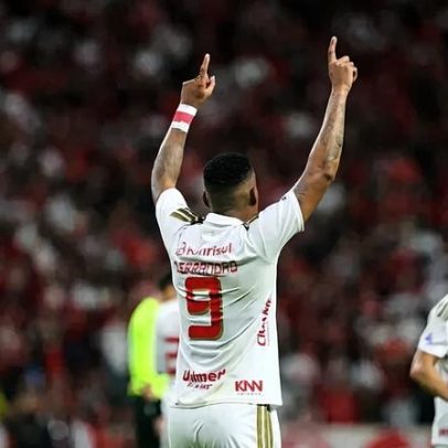 Alerrandro amplia vantagem em Internacional x Vasco