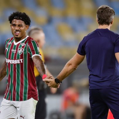 Zubeldía recebe apoio no Fluminense em meio a vãoas