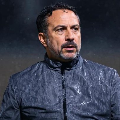 Artur Jorge apresenta opções para o jogo do Cruzeiro contra o Boca Juniors
