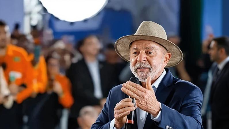Presidente da República, Luiz Inácio Lula da Silva, durante anúncio de investimentos da Petrobras em São Paulo, na Rodovia SP 332, Km 130 – Bonfim, Paulínia - SP.Foto: Ricardo Stuckert / PR