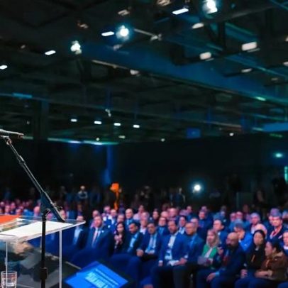 Lula afirma que fim da escala 6×1 na construção é necessário