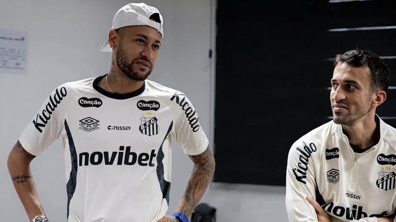 Neymar Jr no CT Rei Pelé, em Santos, no dia 19 de junho, um dia após ser convocado para a Copa do Mundo