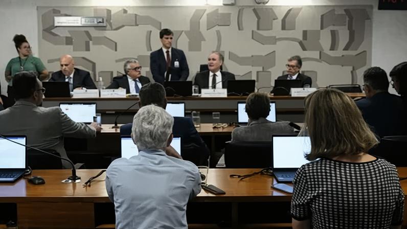Comissão de Assuntos Econômicos (CAE) realiza sabatina de duas indicações para os cargos de presidente e de diretor da Comissão de Valores Mobiliários (CVM).
