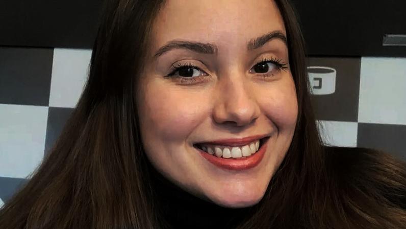 A luta de Isabella contra um tumor cerebral e a busca por apoio financeiro para sua cirurgia