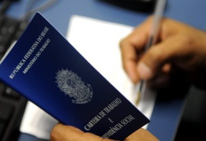 PEC que encerra a regra 6x1 é aprovada pela Câmara