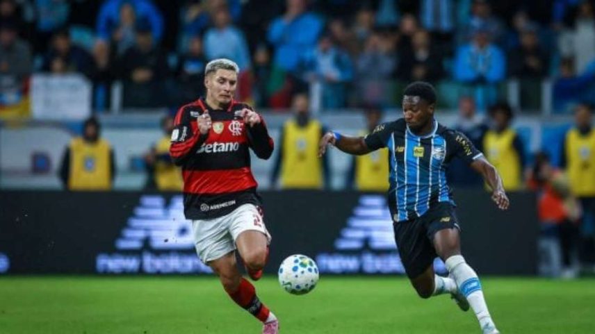 Amuzu ficará no Brasil à disposição do Grêmio –