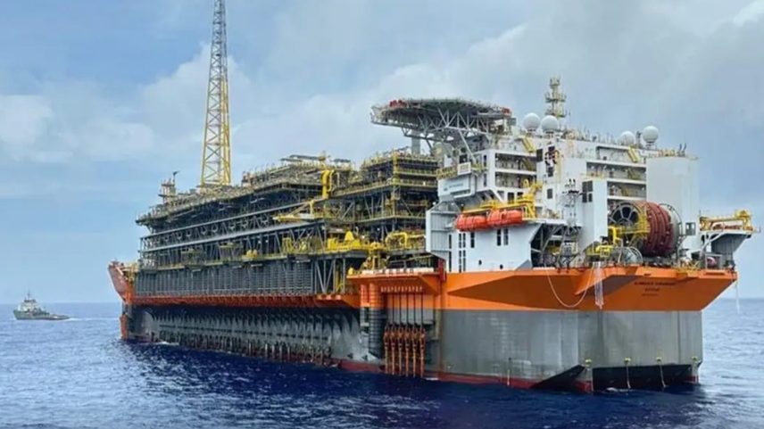 Imagem de plataforma de petróleo - Metrópoles