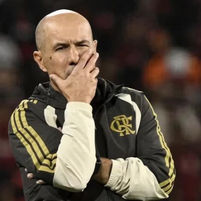 Jardim discorda da expulsão de Carrascal e critica cartão ao Flamengo