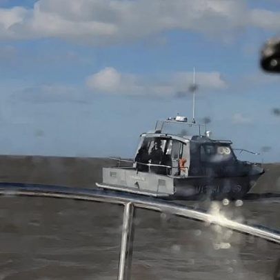 Buscas por pescadores desaparecidos na Lagoa dos Patos entram no quarto dia