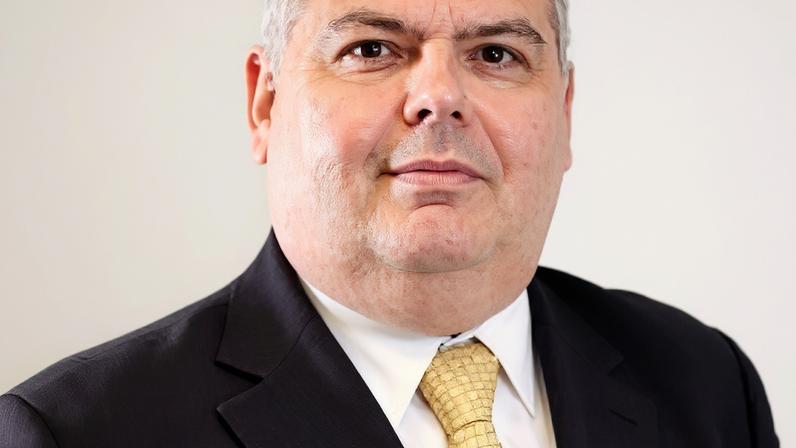 Angelo José Mont'Alverne Duarte.