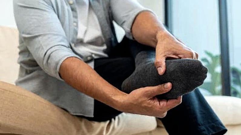 Dor nos pés por calos: relato pessoal sobre a agonia do meu calo