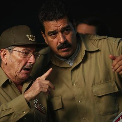 Paralelos entre indiciamento de Raúl Castro e prisão de Maduro na Venezuela