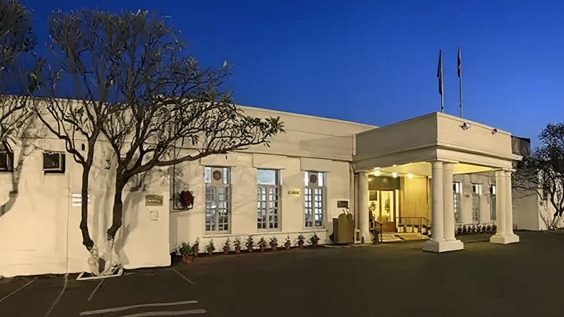 O clube mais exclusivo de Delhi corre risco de fechamento; será que sobrevive?