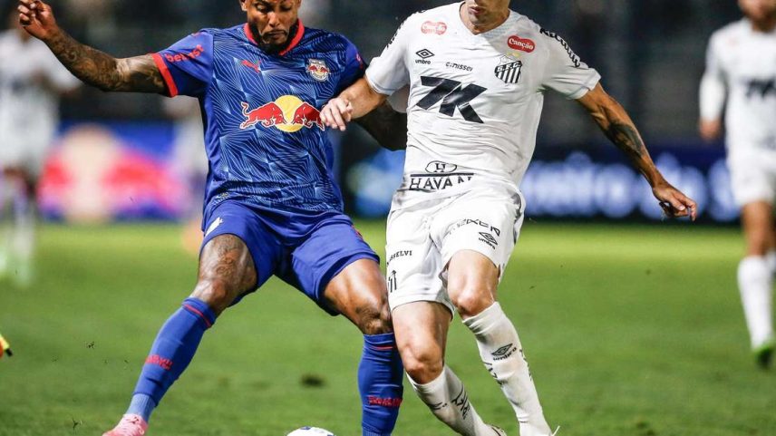 Fernando, jogador do Red Bull Bragantino.