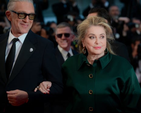 Mulheres mais velhas em destaque no festival de Cannes