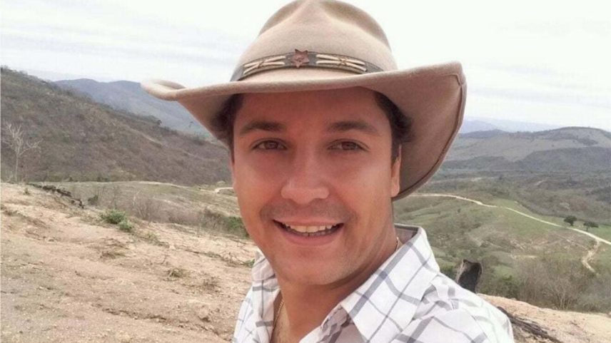 Ele era filho do prefeito da cidade de Jequitinhonha, Nilo Souto (PDT)