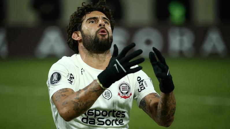 Yuri Alberto está há 8 jogos sem balançar as redes no Brasileirão