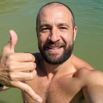 Surfista brasileiro recebe alta da UTI após acidente com peixe-agulha na Costa Rica