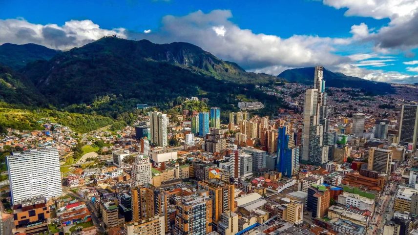 Colômbia passa a exigir visto