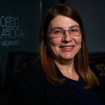 Educadora mundial influente afirma que inovação transforma problemas em soluções
