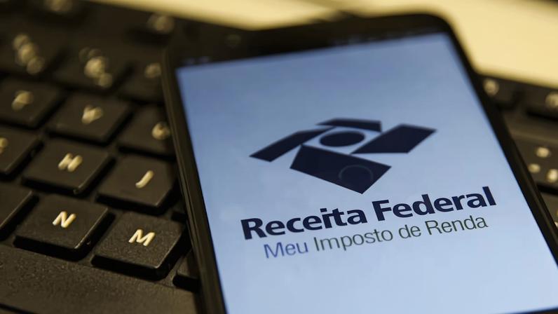 Declaração de Imposto de Renda sobre bens, incluindo carros, motos e caminhões, é obrigatória. Foto: Agência Brasil