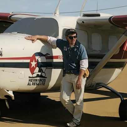 Ataque aéreo fatal é núcleo da acusação contra Castro