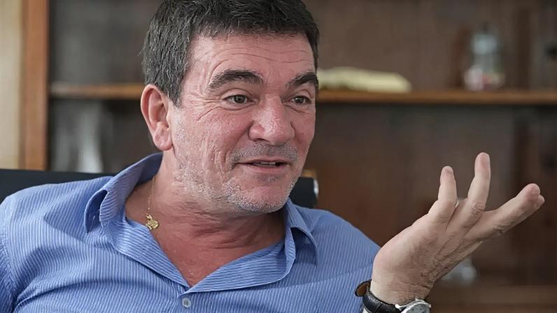 Andrés Sanchez, ex-presidente do Corinthians, foi expulso do quadro associativo do clube.