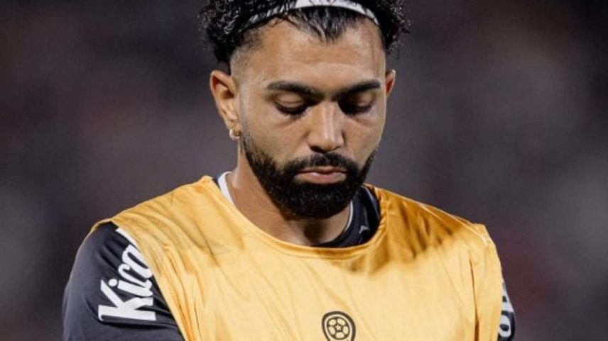 Zé Elias criticou Gabigol durante a partida contra Recoleta –