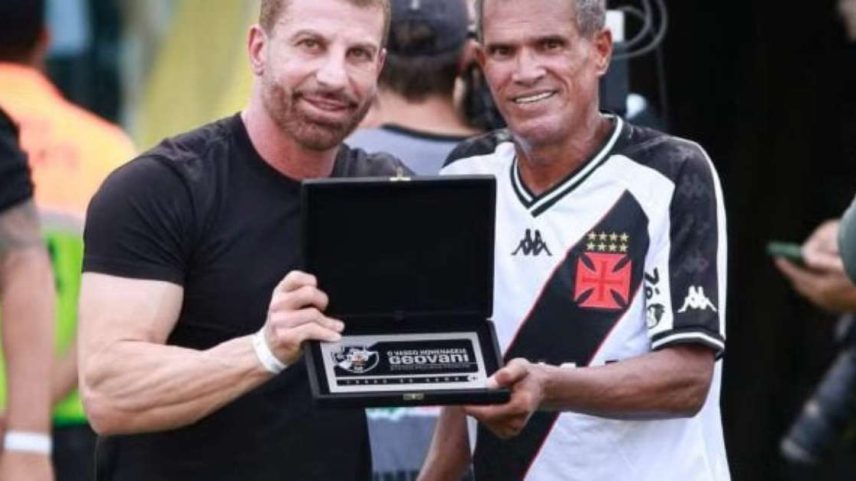 Camisa que o Vasco jogará contra o Olimpia –