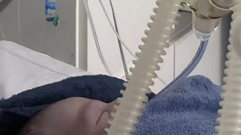 A luta da família de Matteo por uma internação em UTI Neonatal