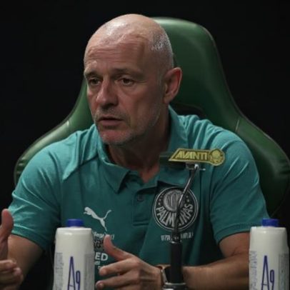 Auxiliar lamenta falta de assertividade e justifica mudanças no Palmeiras