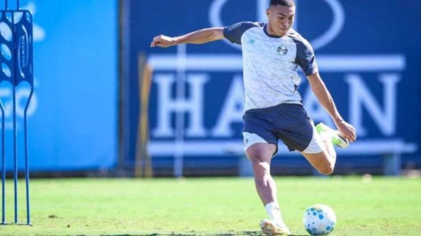 Viery também retorna ao Grêmio após cumprir suspensão –