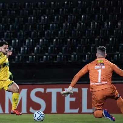 Alesson faz duas assistências e comanda vitória histórica do Mirassol
