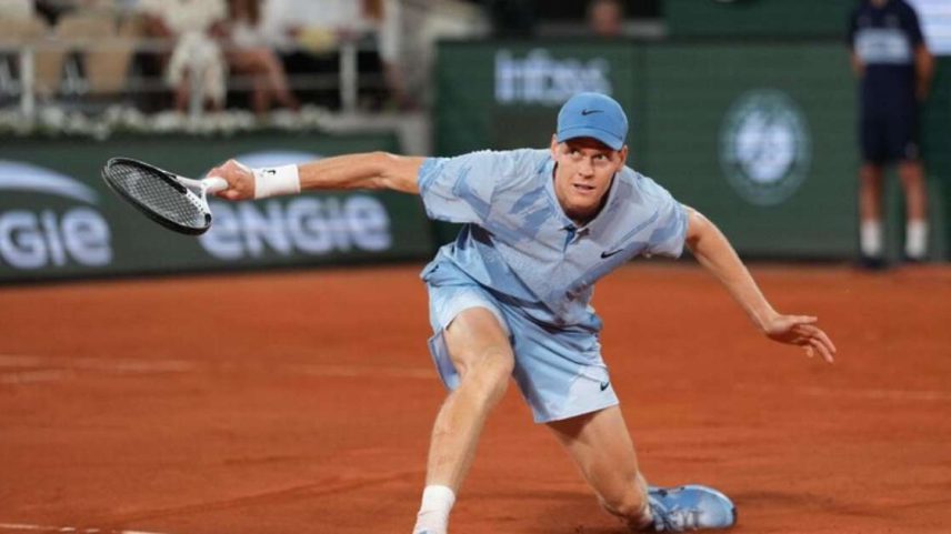 Tenista italiano derrotou anfitrião Clement Tabur por 3 sets a 0